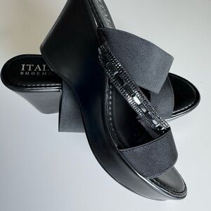Italian Shoemakers Black Wedge Sandals with Bead Accents